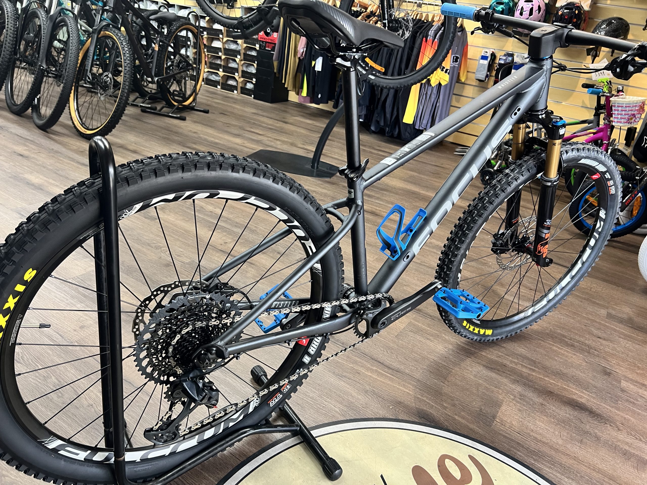 Focus 27.5 Whistler 3.6 Slategrey SM *RACE CONVERSION* - Image 3