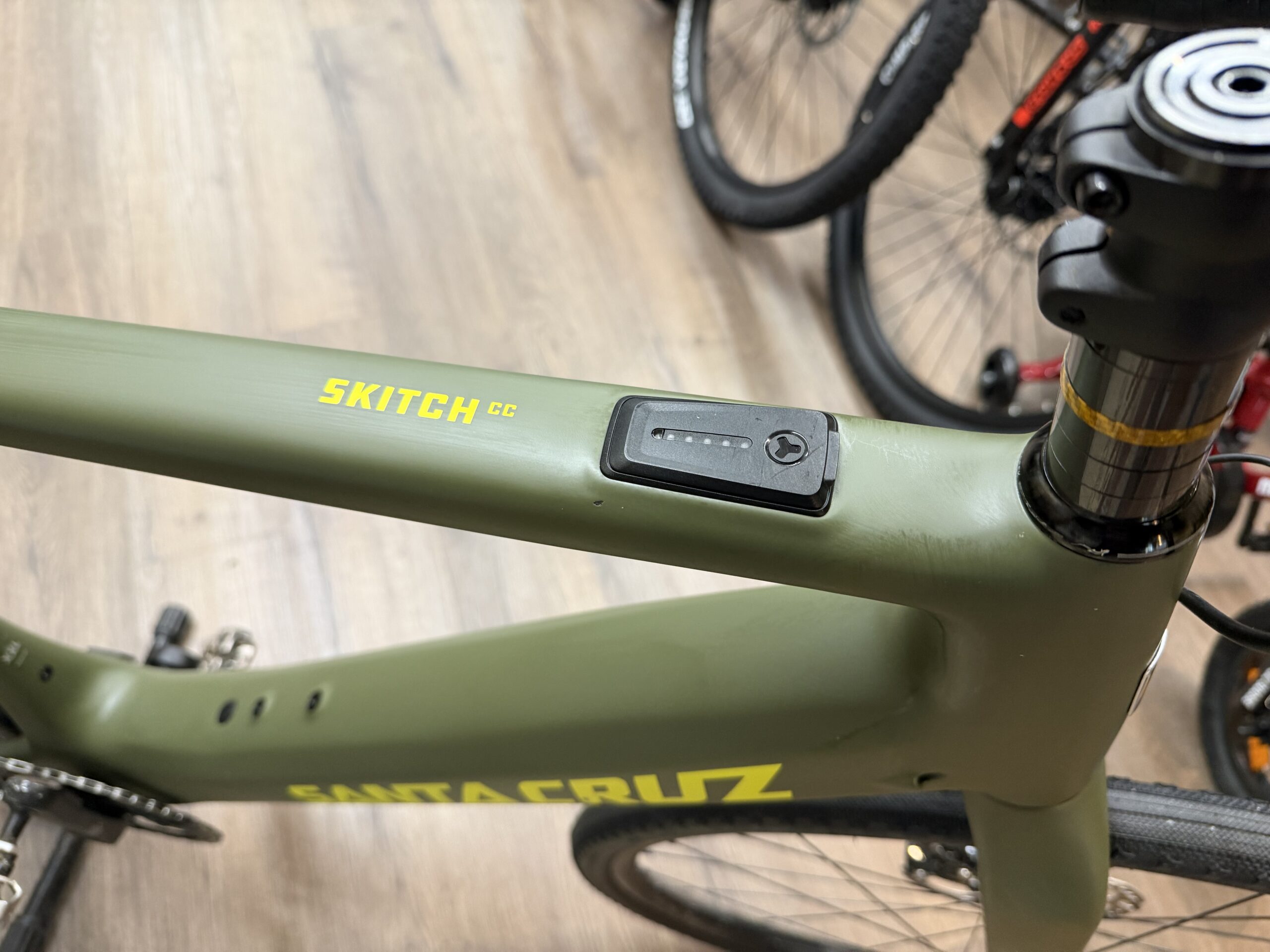 Santa Cruz Skitch CC GX AXS Matte Olive Green XXL - Image 8